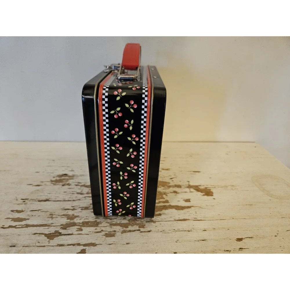 Mary Englebreit Vintage Lunch Box Love Home Family Friends Discontinued Metal - Picture 2 of 8
